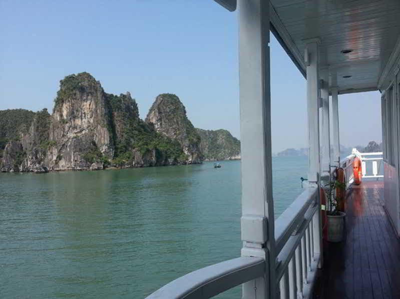 ฮาลอง เลกาซี ครูซ Hotel ภายนอก รูปภาพ
