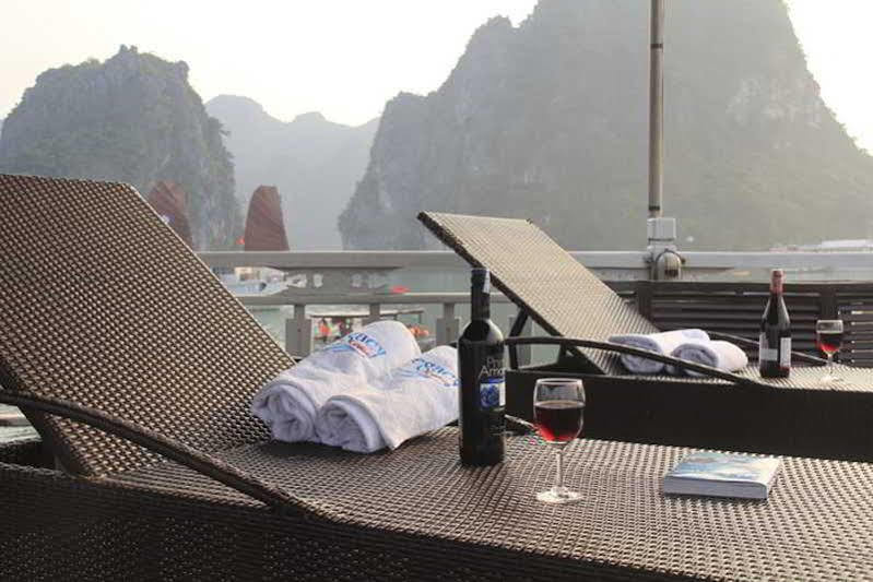 ฮาลอง เลกาซี ครูซ Hotel ภายนอก รูปภาพ